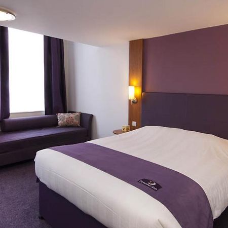 Premier Inn 톤브리지 외부 사진