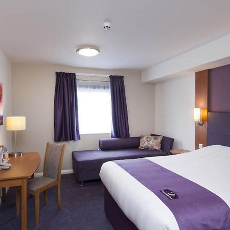 Premier Inn 톤브리지 외부 사진