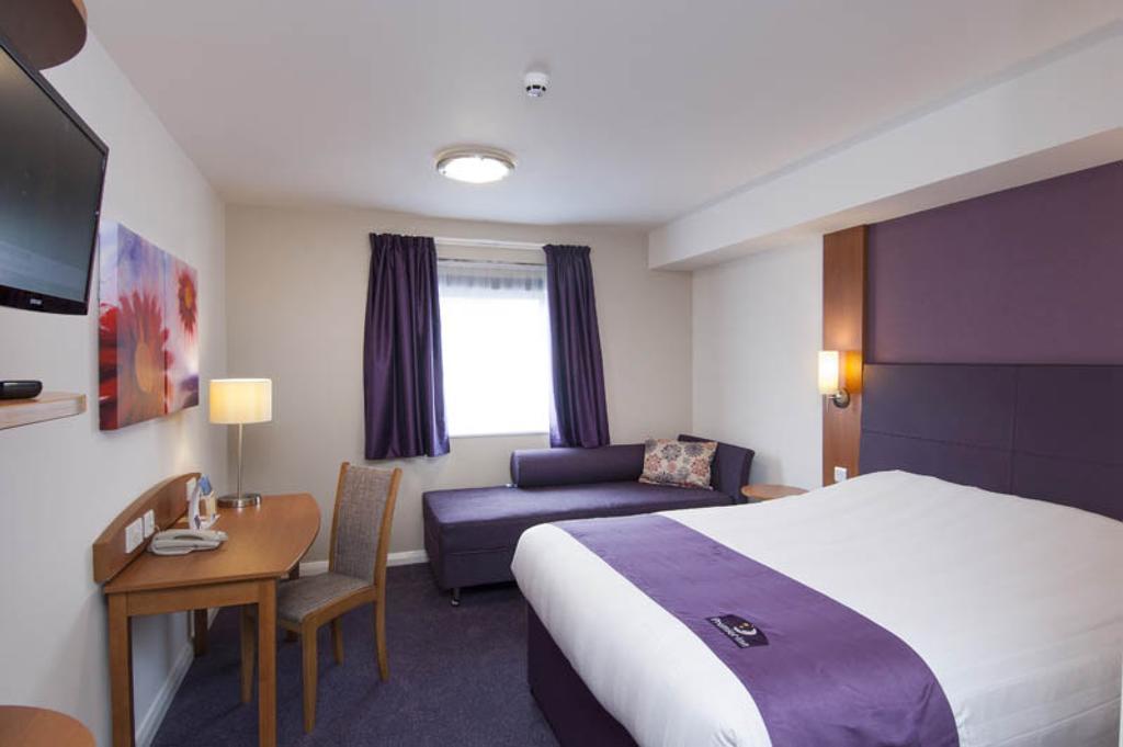Premier Inn 톤브리지 외부 사진