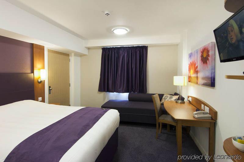 Premier Inn 톤브리지 외부 사진